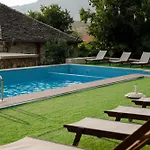Bujtina Maria Hotell 4*