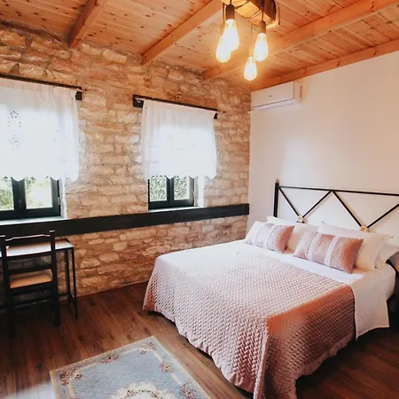 Hotel Bujtina Maria Stegopull