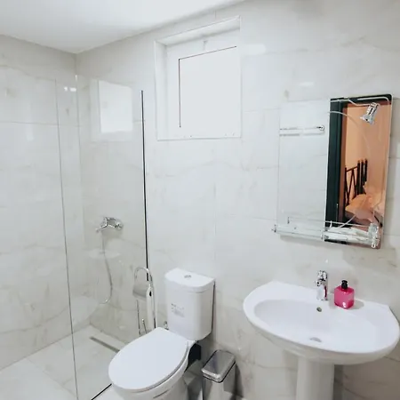 Hotel Bujtina Maria