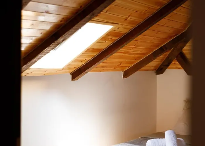 Hotel Bujtina Maria 4*