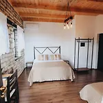 Hotel Bujtina Maria Stegopull