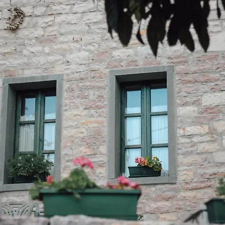 Bujtina Maria Hotel