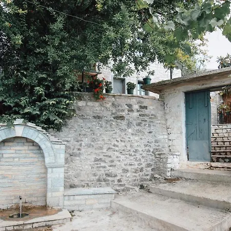 Bujtina Maria Stegopull