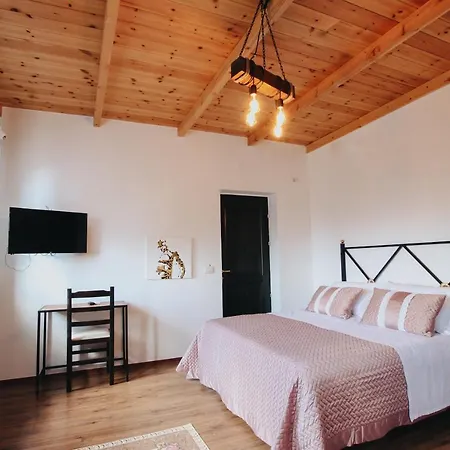 Bujtina Maria Otel 4*