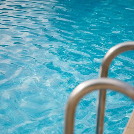 Ξενοδοχείο Bujtina Maria 4*