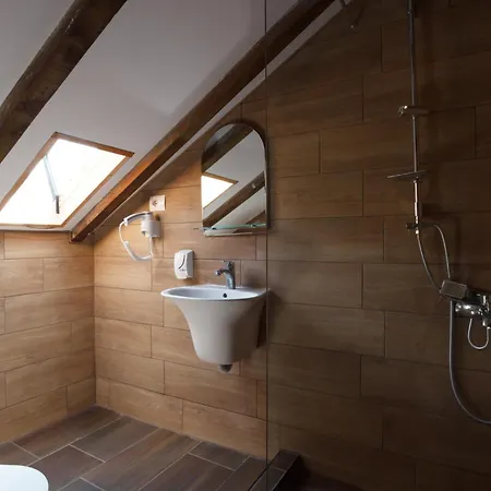 Bujtina Maria Stegopull