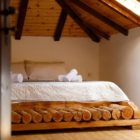 Bujtina Maria Stegopull