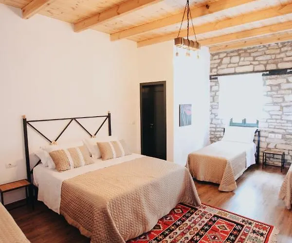 فندق Bujtina Maria 4*