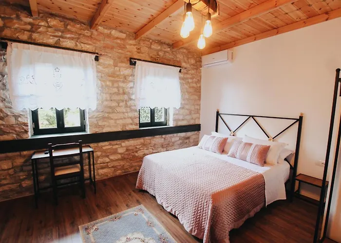 Hotel Bujtina Maria Stegopull