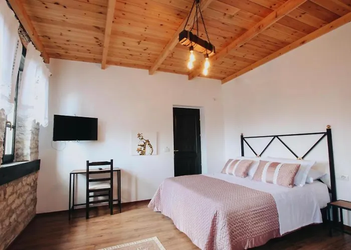 Bujtina Maria Hotel Stegopull