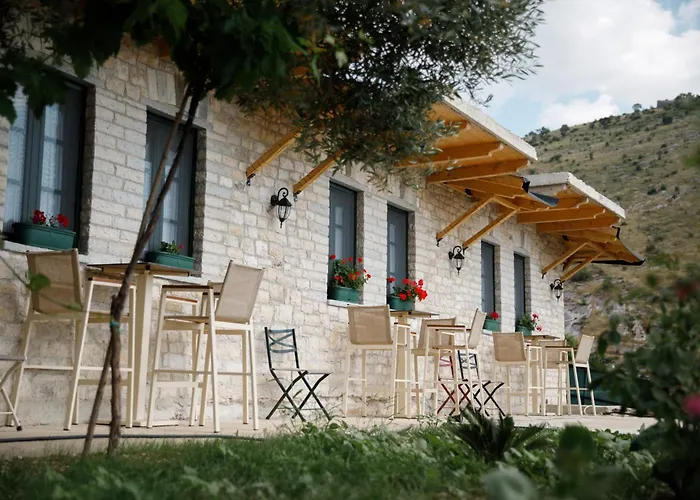 Bujtina Maria 4* Stegopull