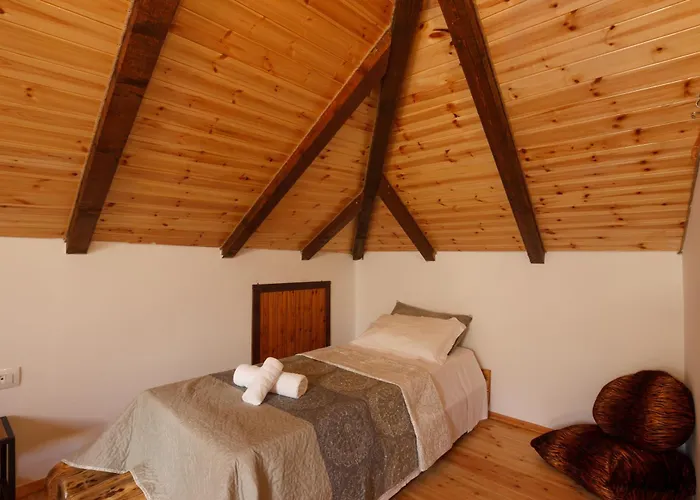 Bujtina Maria Stegopull